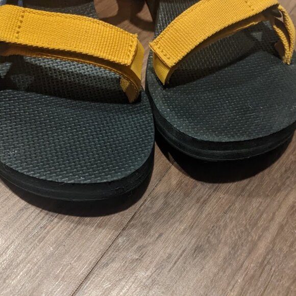 Teva - Universal Sandals Strappy 1003987 | Size 7 | Chestnut Multi Yellow & Blue - Picture 5 of 12